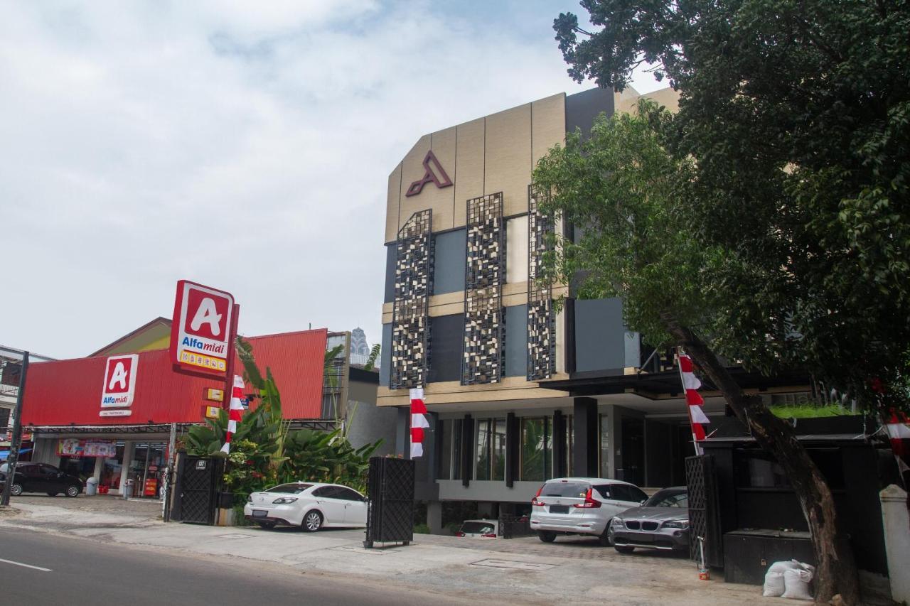 Adotel Jakarta Luaran gambar